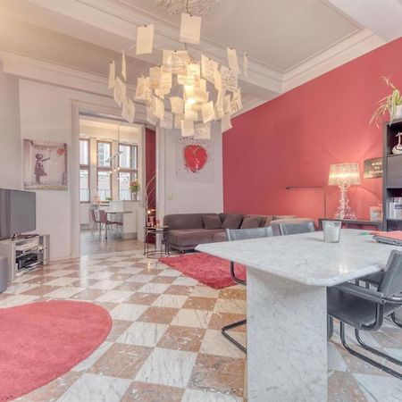 Duplex 2 Chambres Situe Au Centre Du Coeur Historique De لييج المظهر الخارجي الصورة