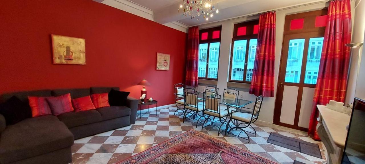 Duplex 2 Chambres Situe Au Centre Du Coeur Historique De لييج المظهر الخارجي الصورة
